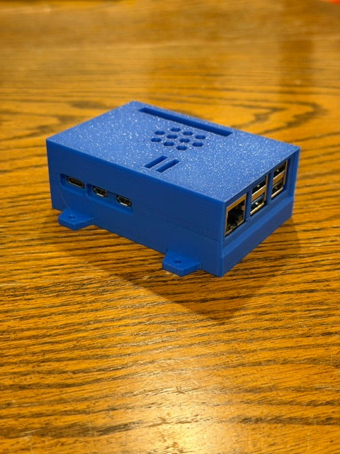 Raspberry Pi 5 case with Freenove SSD Adapter
