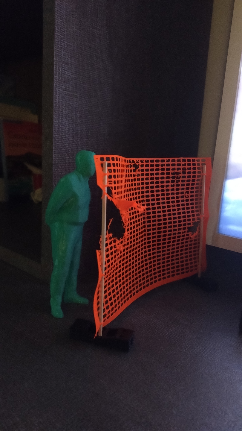 Construction Net for Umarell site watcher diorama