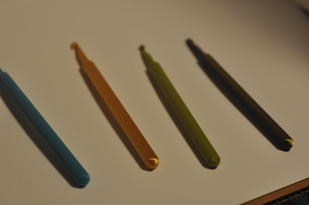 4mm crochet hook (in print profile!) , Sell-it!