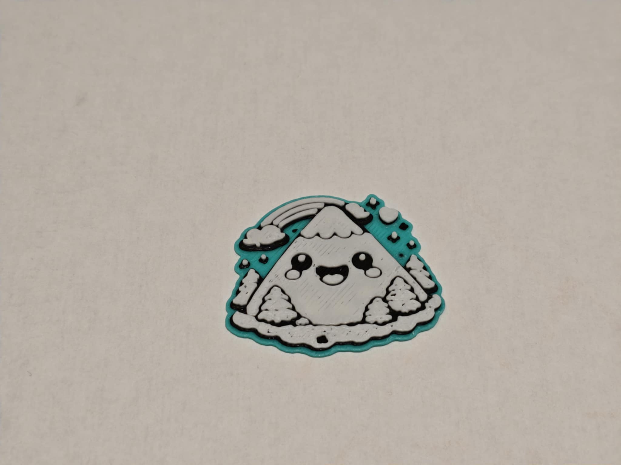 Happy mountain retractable badge