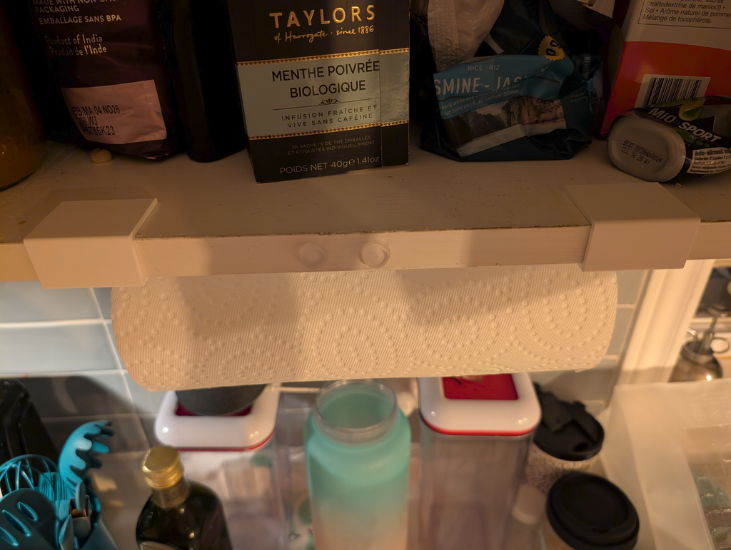 Paper Towel Holder (20mm shelf)