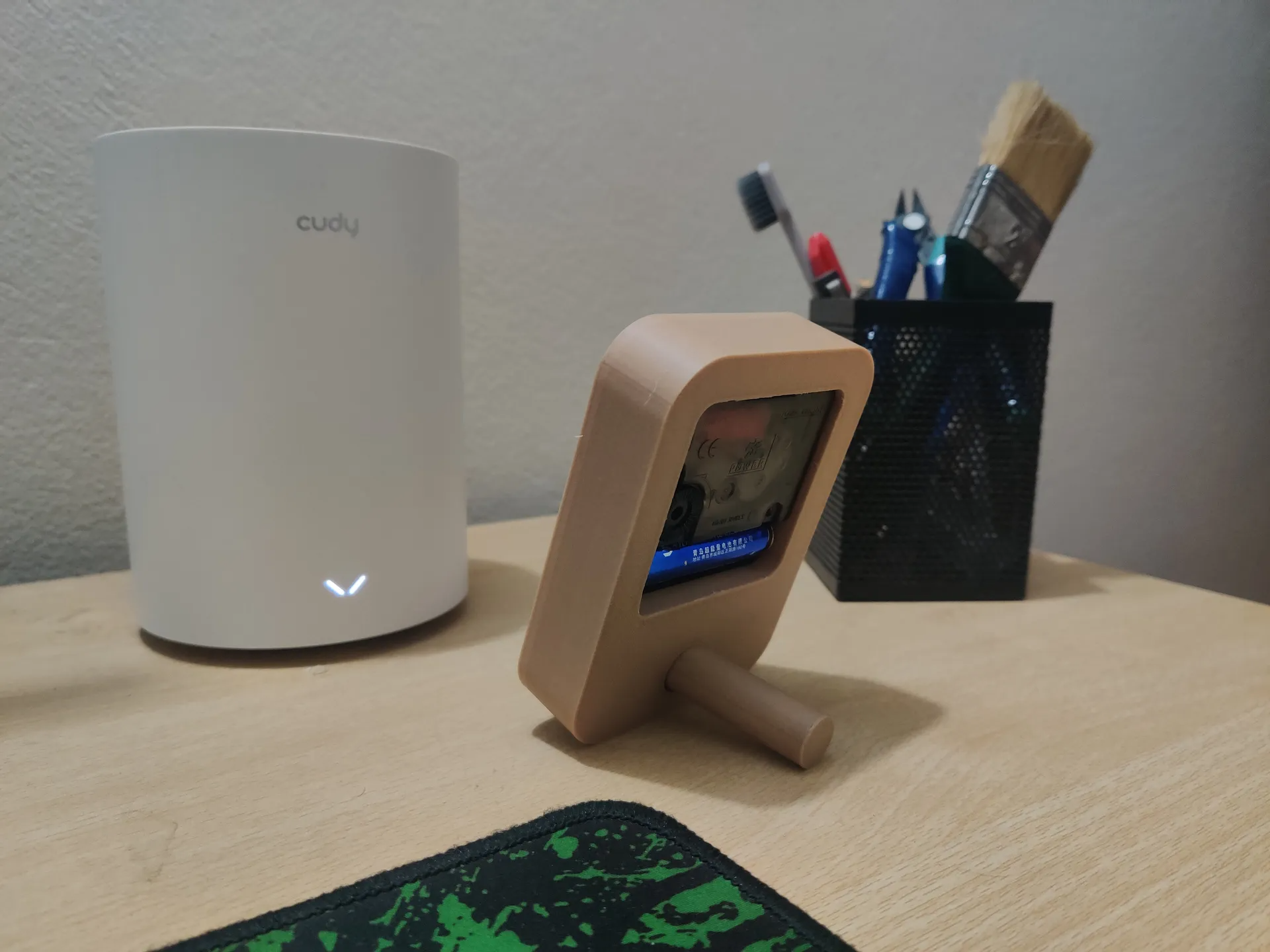 Minimalist Table Clock