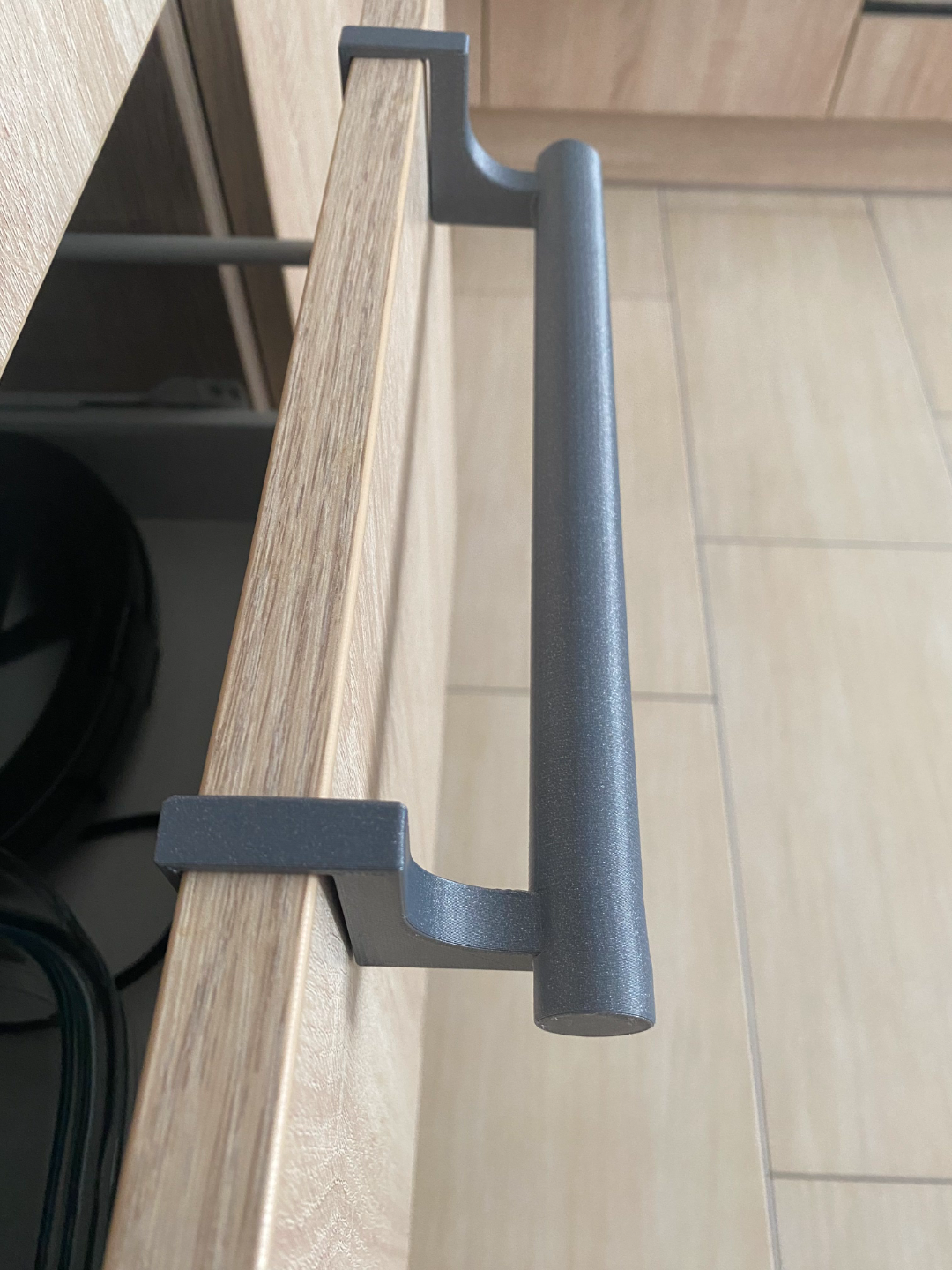 Towel bar - Závěsný držák na utěrku