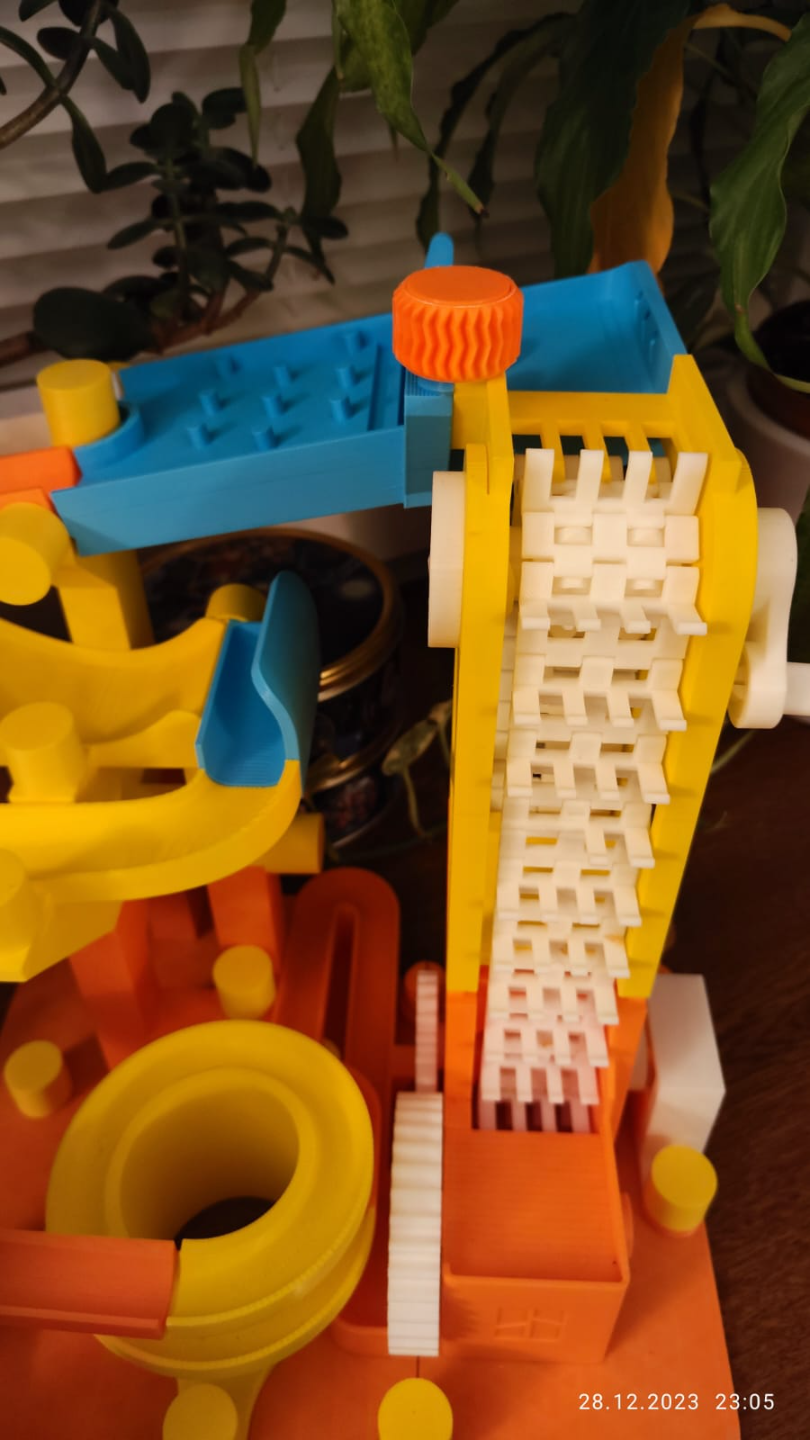 Fidget Connection Secure Cap for Marble Run Kit