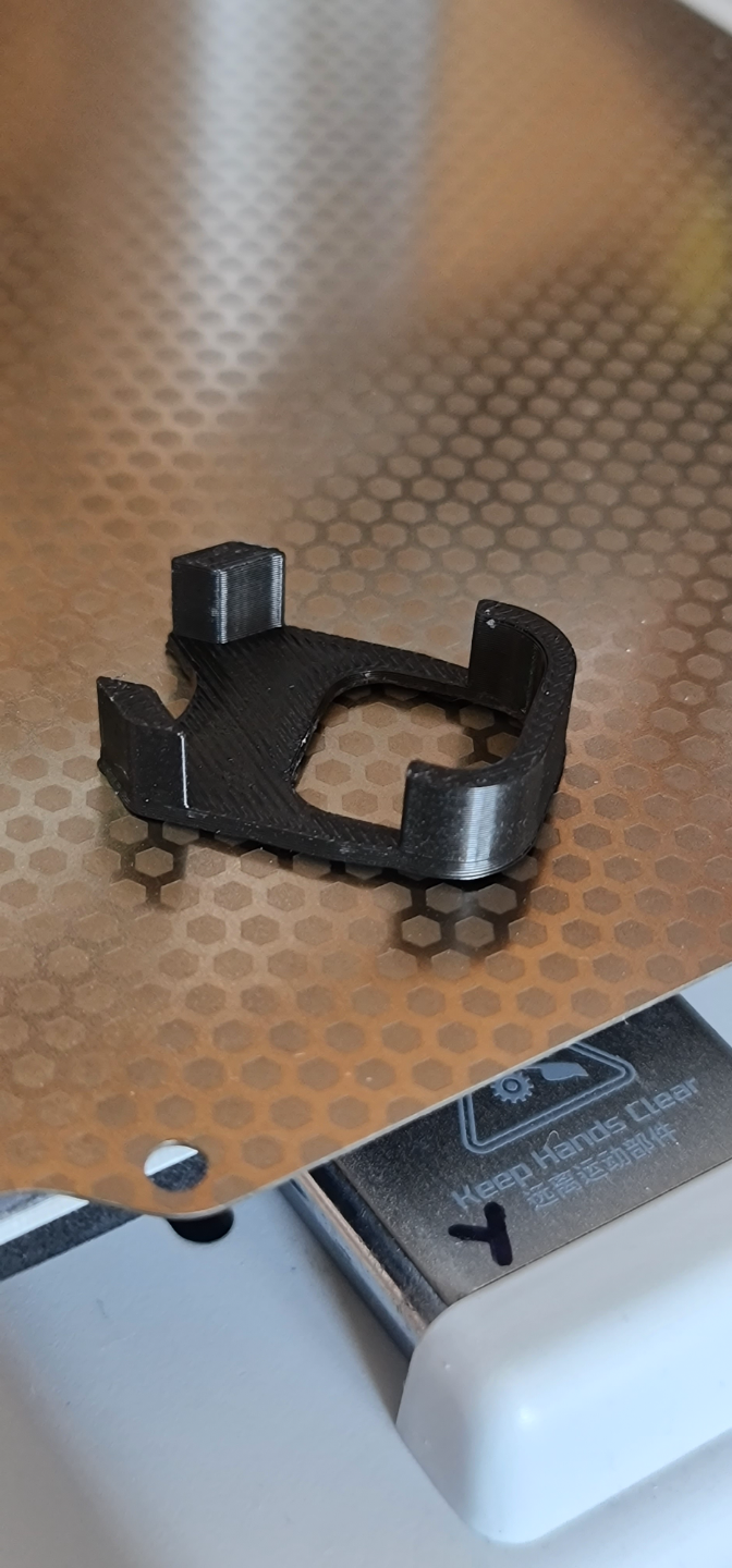 bracket to AMS PTFE Hub