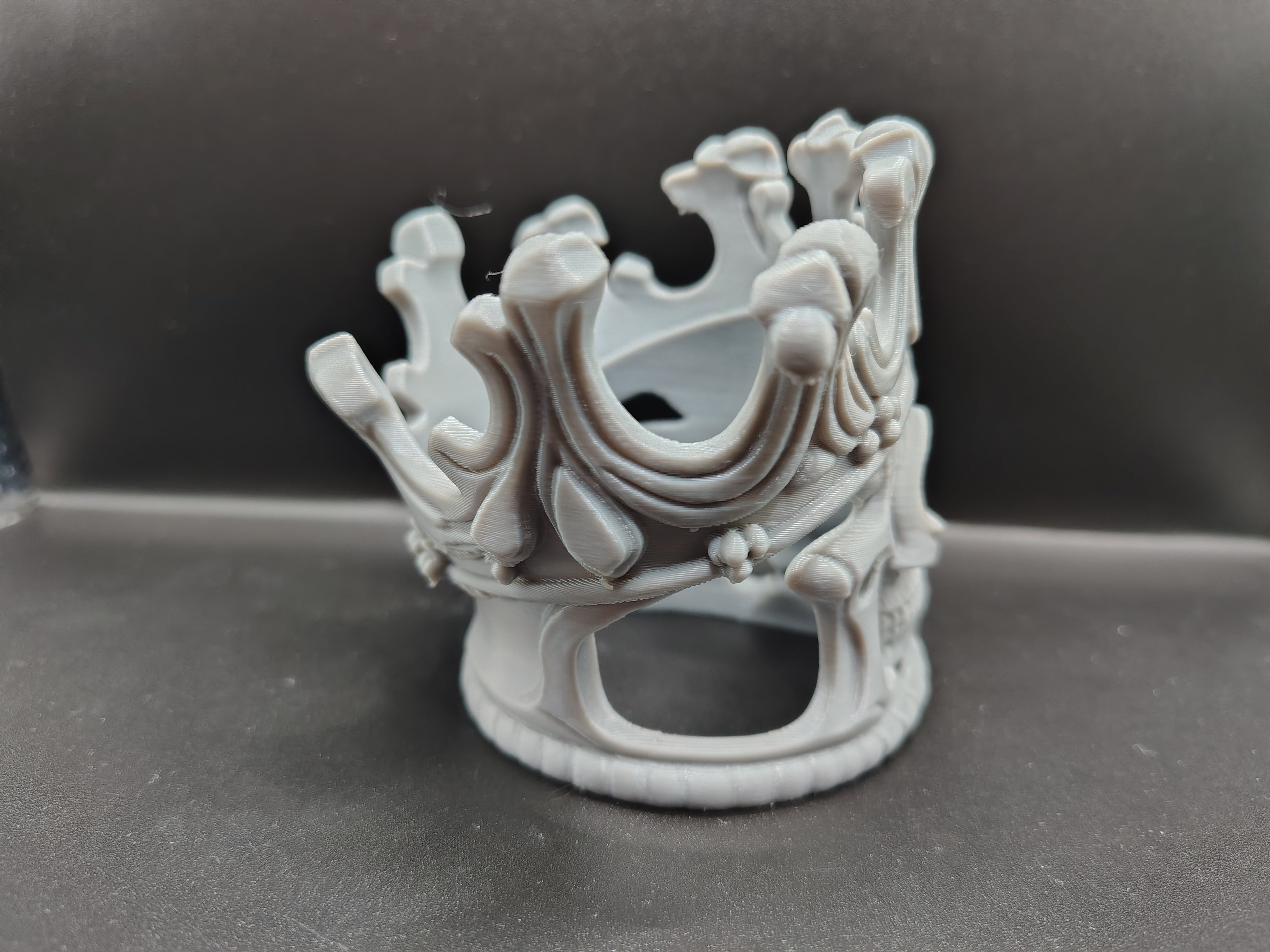 Undead King – Skull with Crown