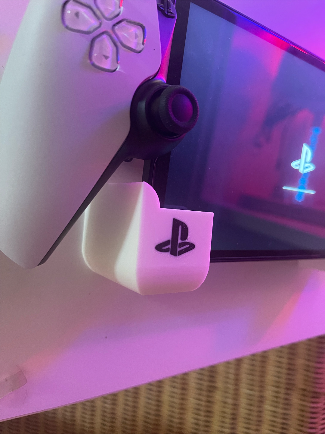Wallmount for the Playstation Portal