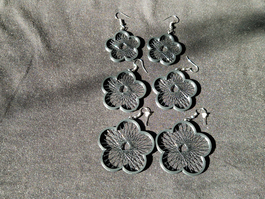 Spring flower string earrings in 3 sizes