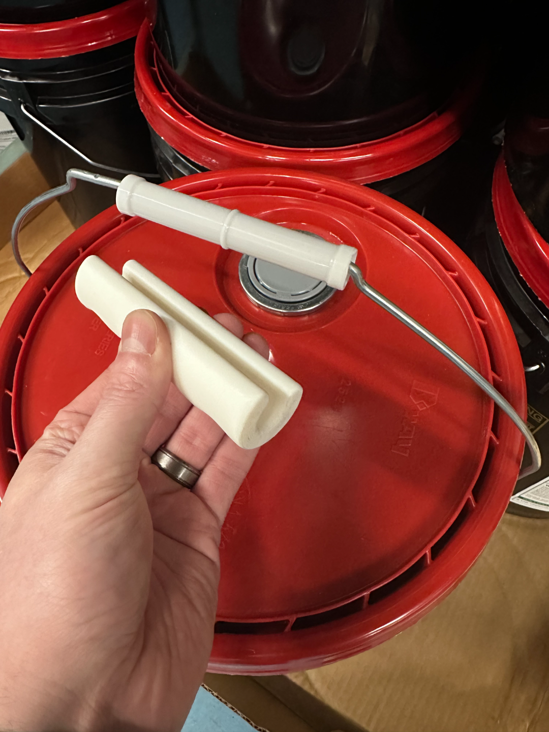 Bucket Pail Ergo Grip Handle