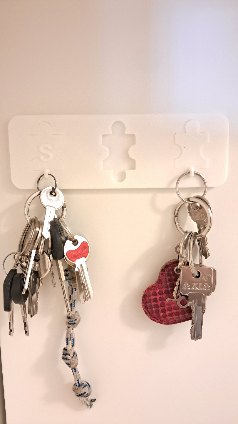 Puzzle Piece Keychain Holder