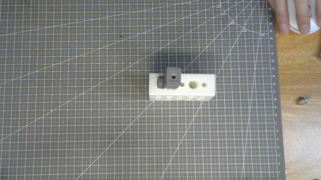 运动相机通用4分之一螺口连接器