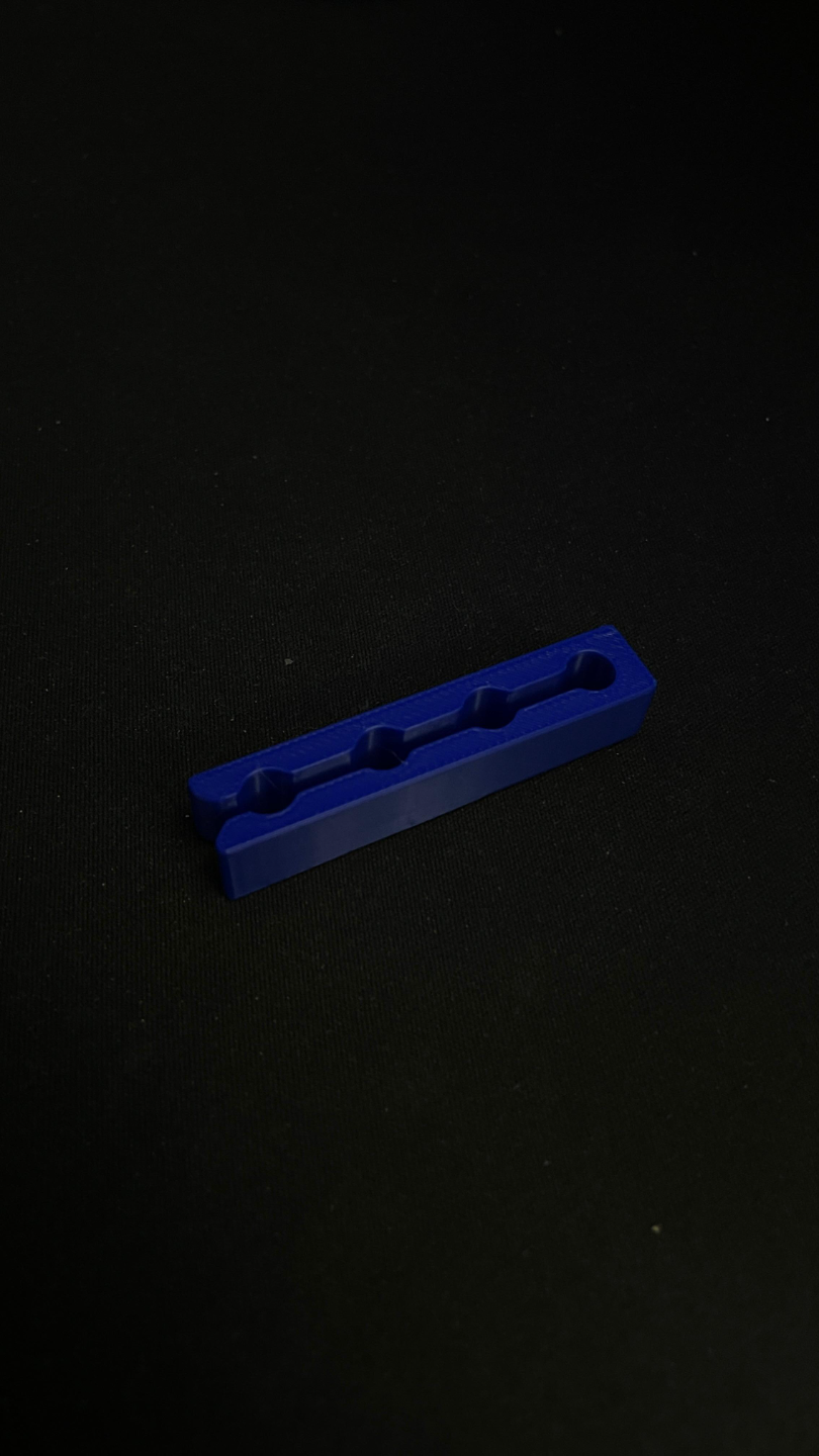 4-Slot Cable Organizer