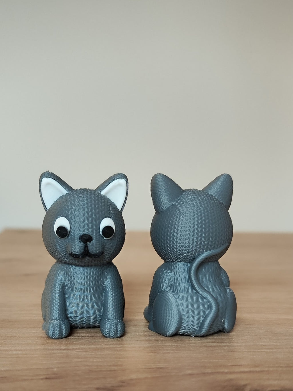 Knitted cat - multipart
