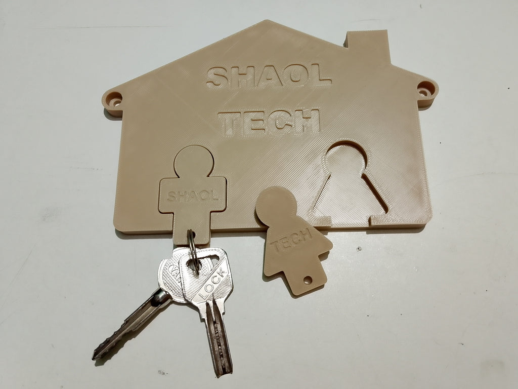 Customizable Magnetic Family Key Hanger