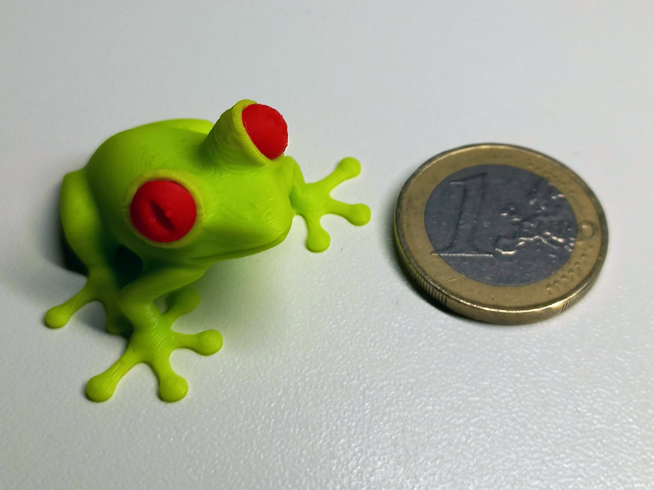 Multi Part "AJ the Frog" (fusion360)