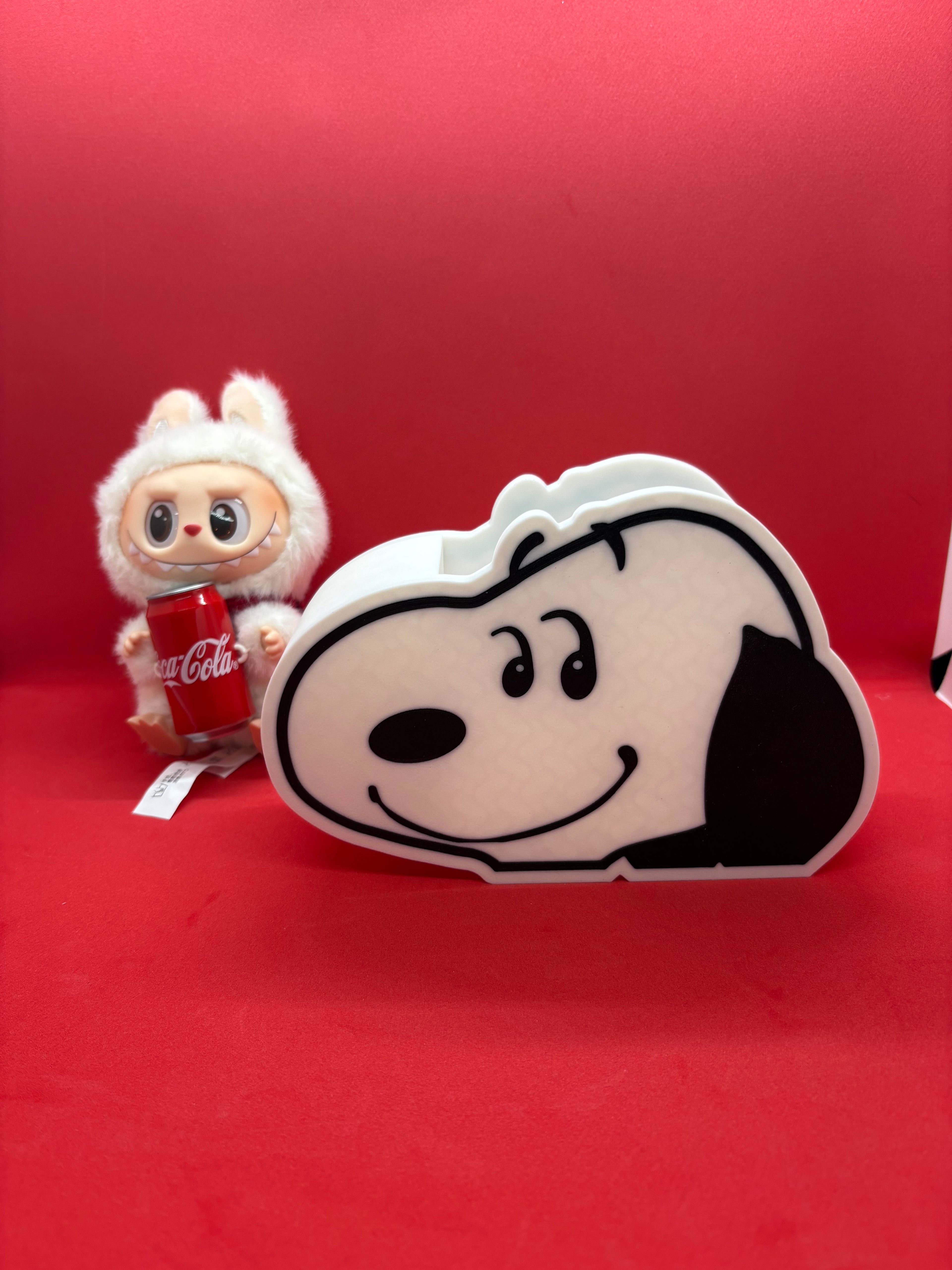 snoopy pencil holder