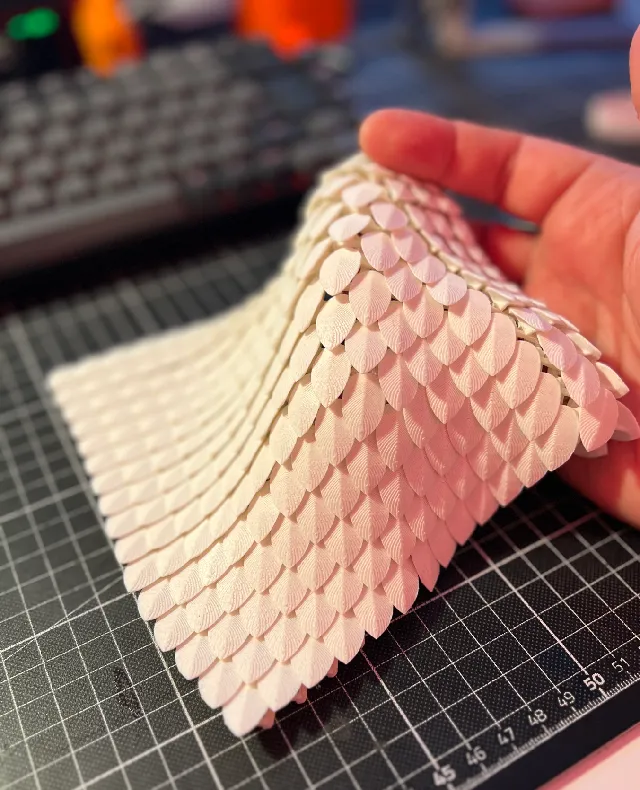 Dragon scales toy
