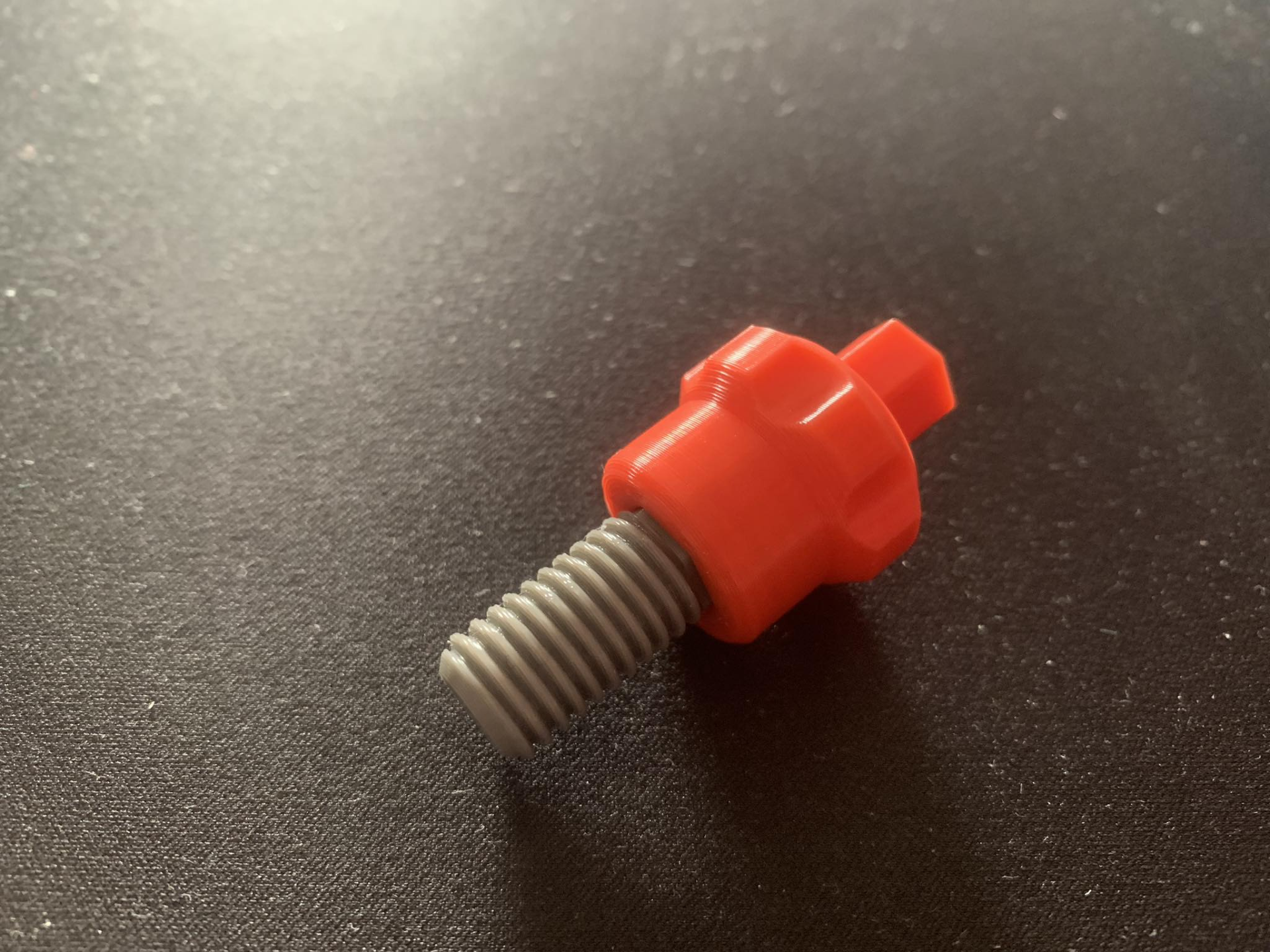Metric thread testbolt