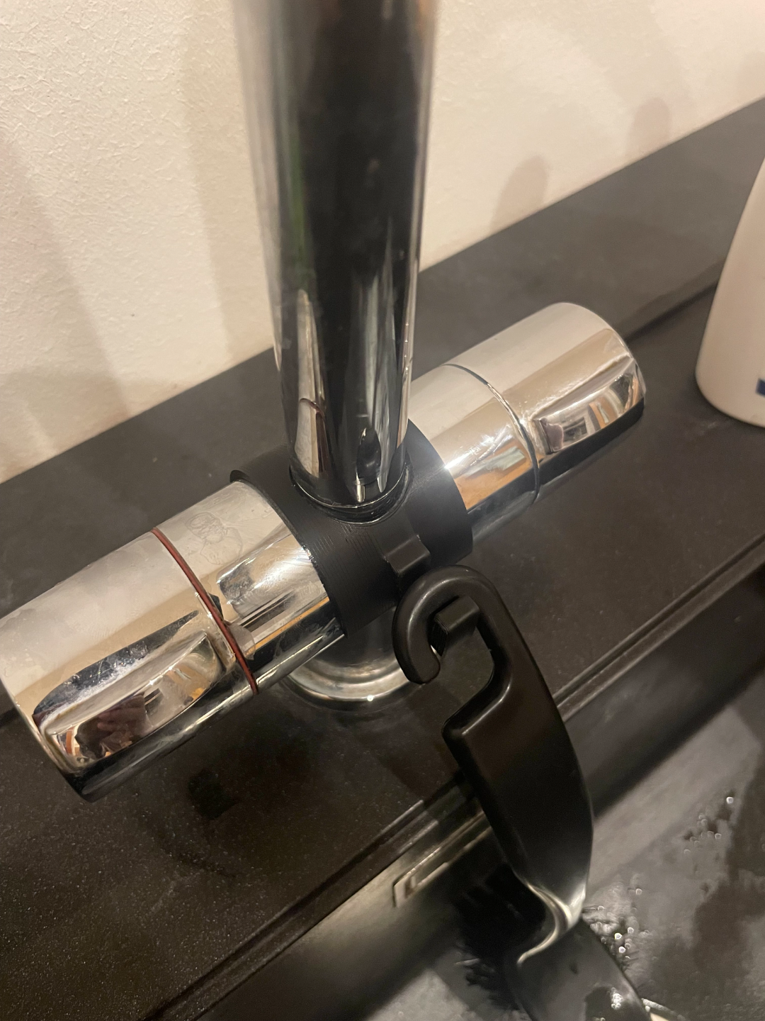 Dishwashing Brush holder faucet 2 types