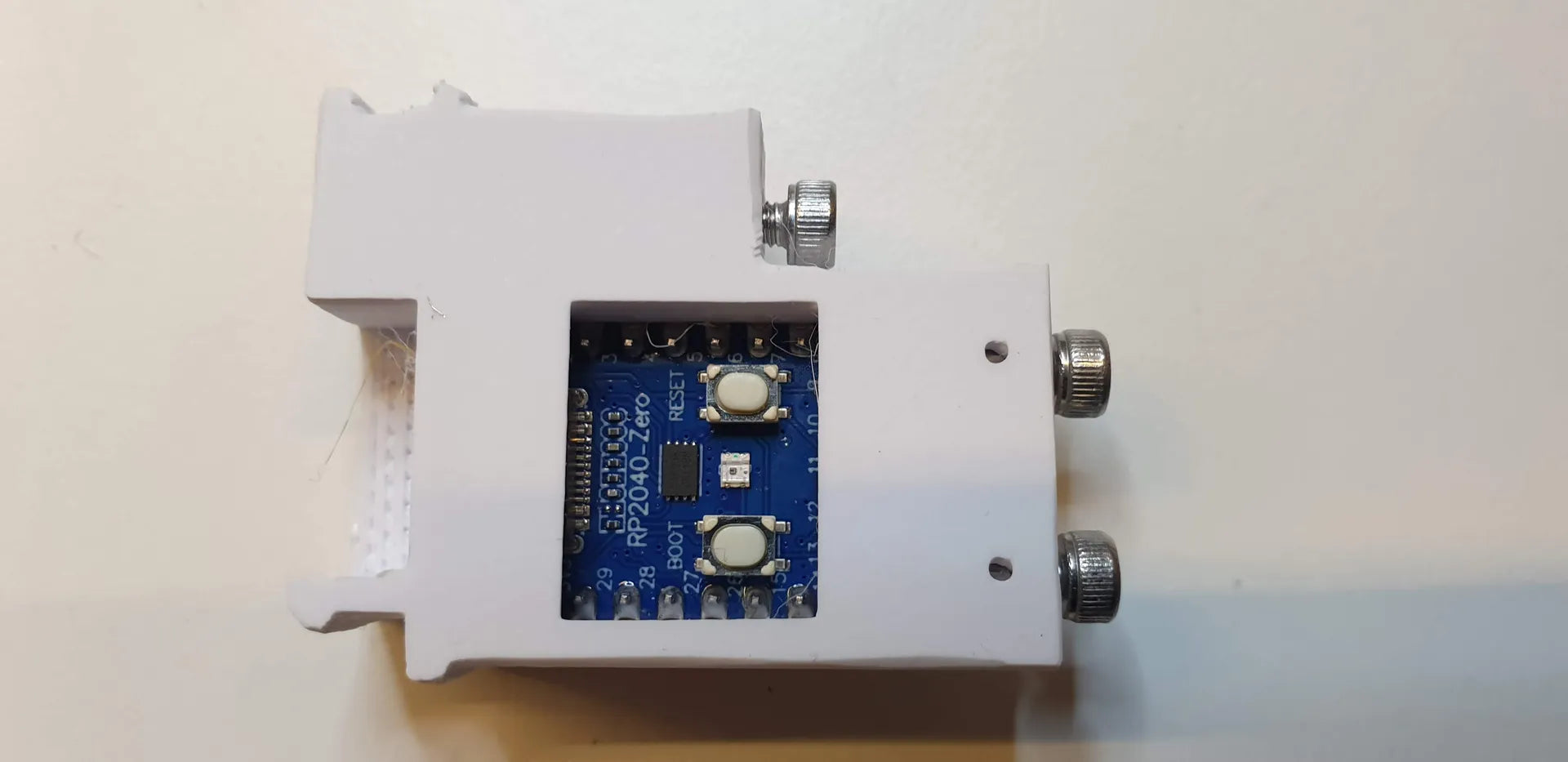 Dactyl Manuform External Holder for RP2040-Zero
