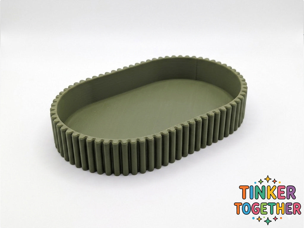 Ribbed tray