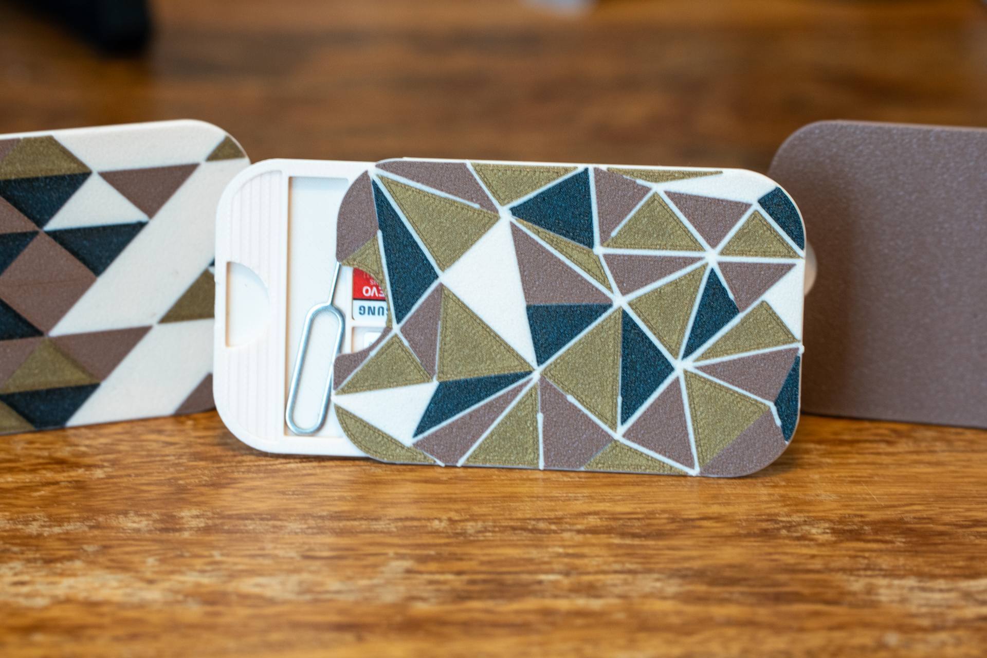 3.2mm multi-color wallet SIM/SD card tray