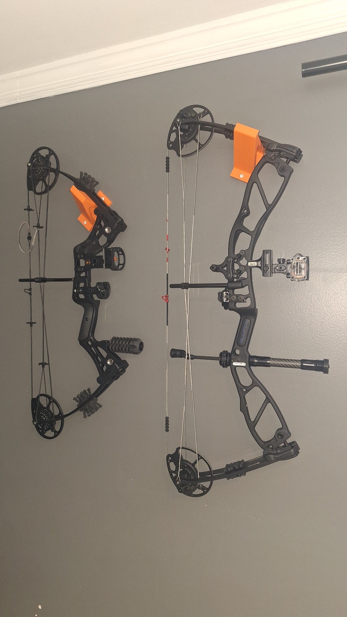 Wall Mount for Compound Bow