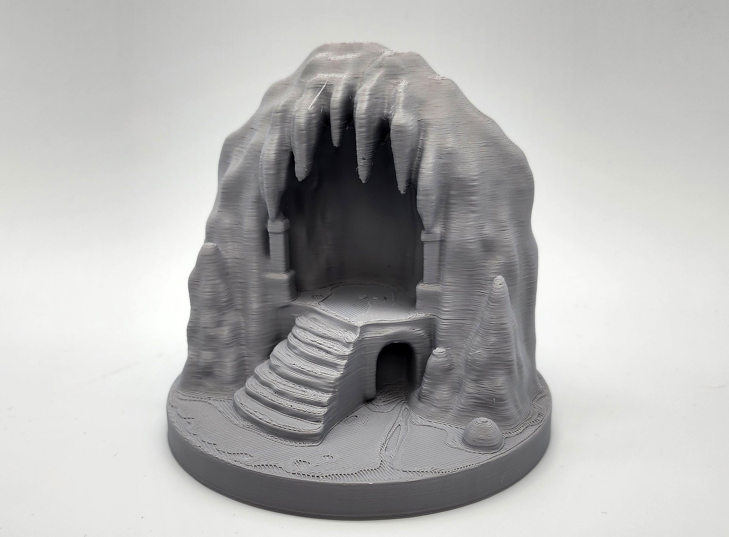 Miniature Display Cave - Holds 2-3 Minis