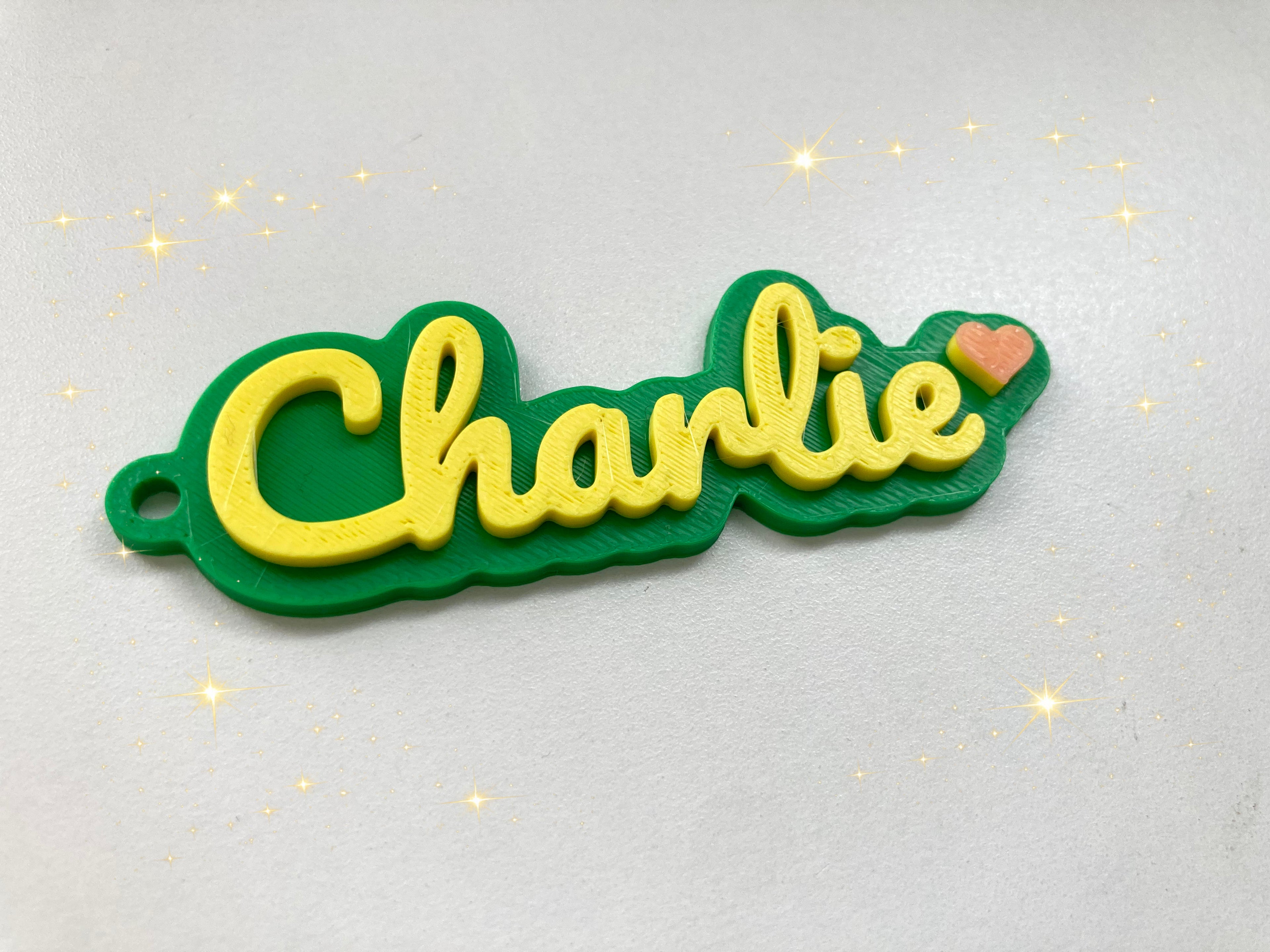 Customizable Parametric Name Keychain_吉田工房