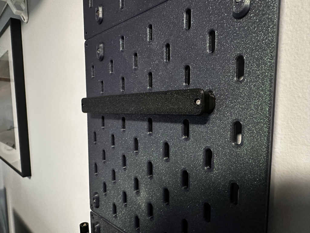 Skadis Belt Clip Bar - T-Nut System
