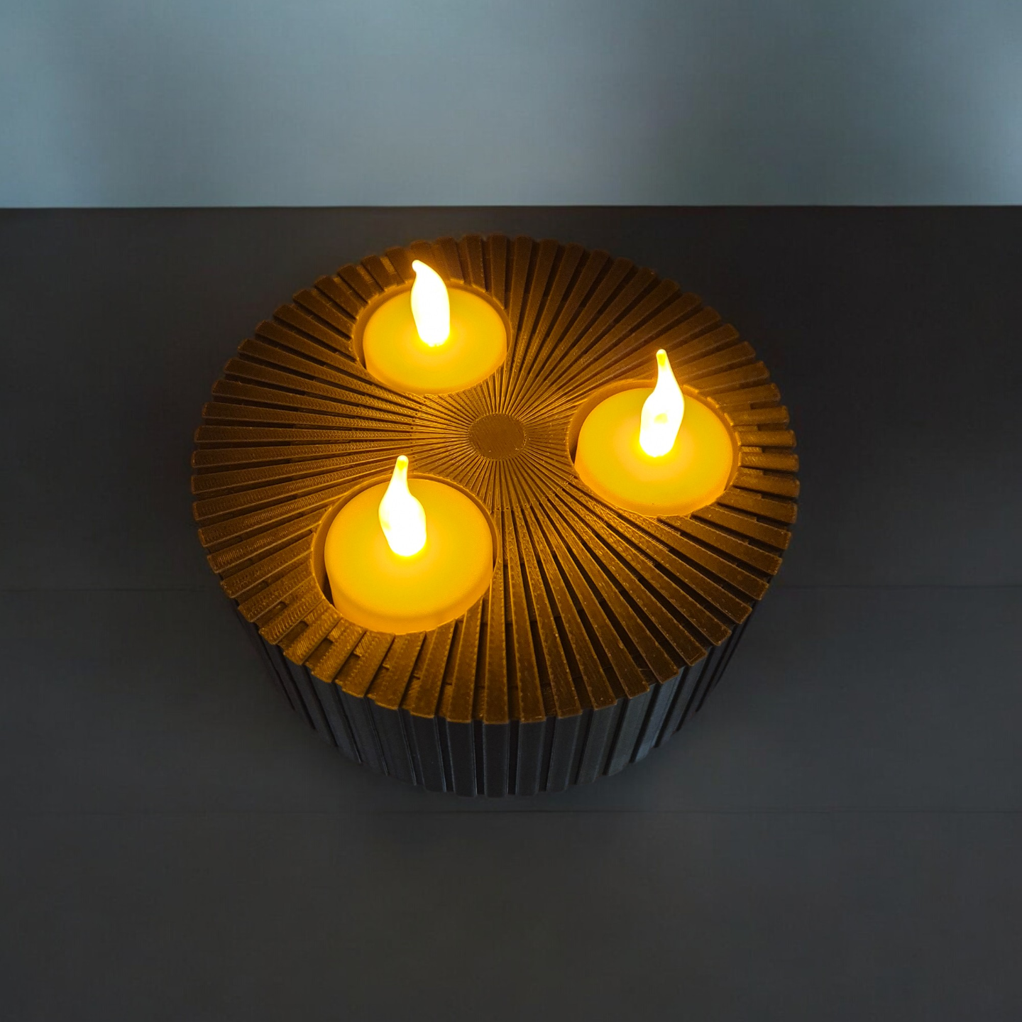 Three-Light Candle Holder with Elegant Rib Design