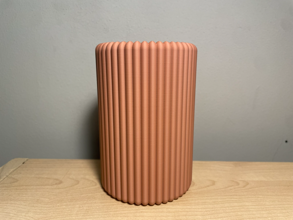 Ribbed Toothbrush And Toothpaste Holder