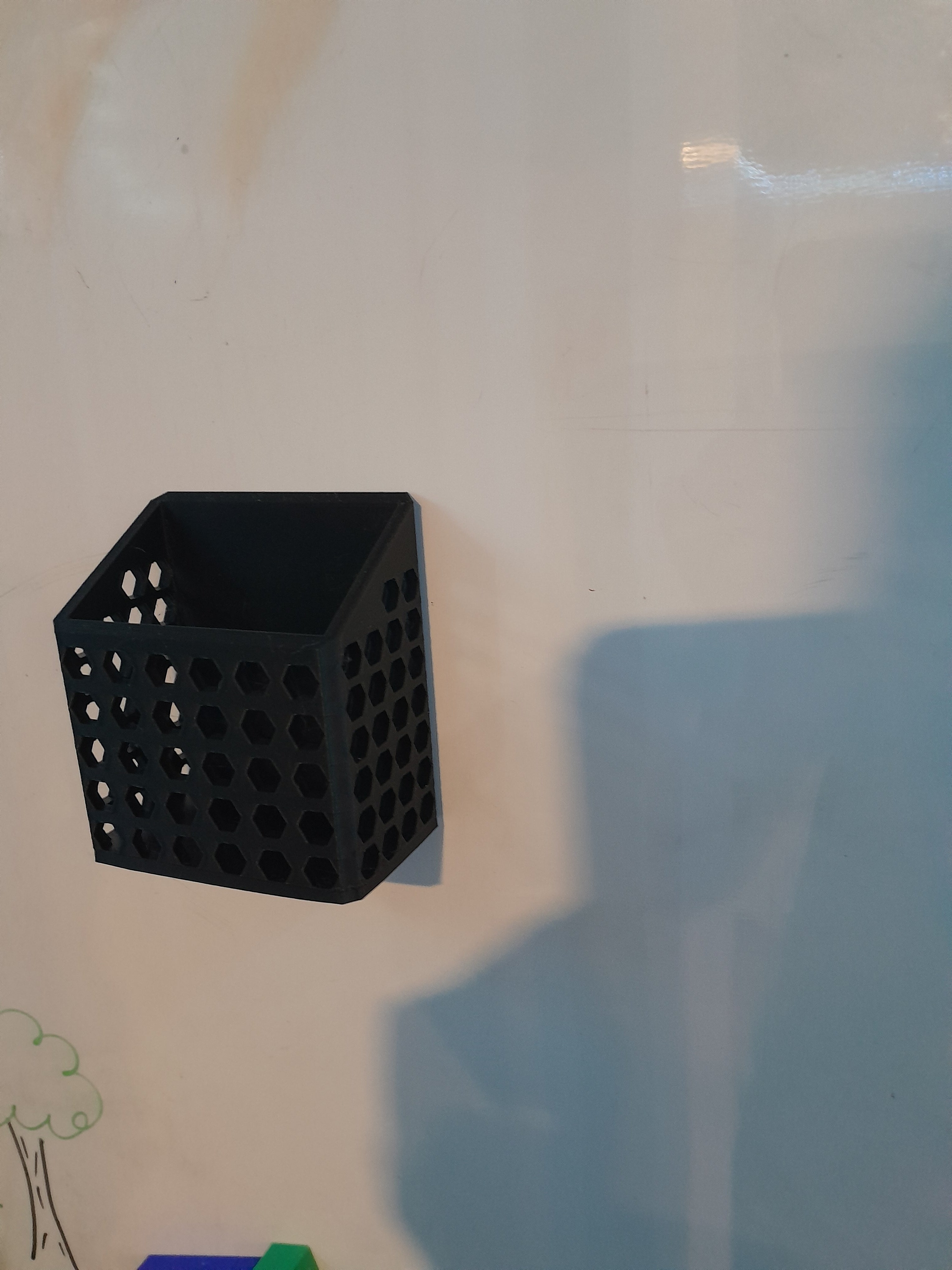 Magnetic whiteboard bin