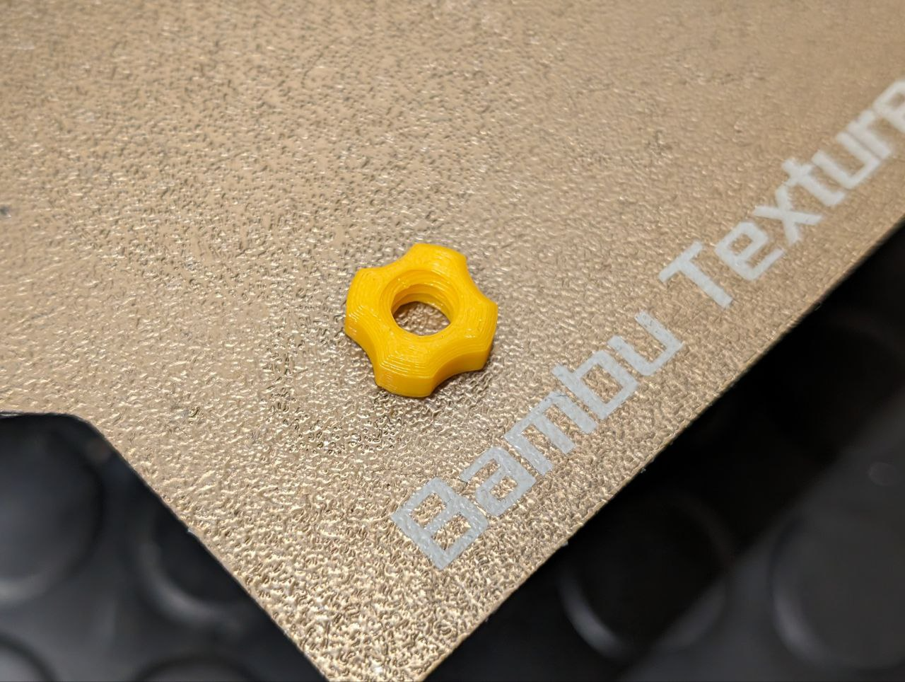 STEMFIE Fasteners - Nuts - Threaded - Open