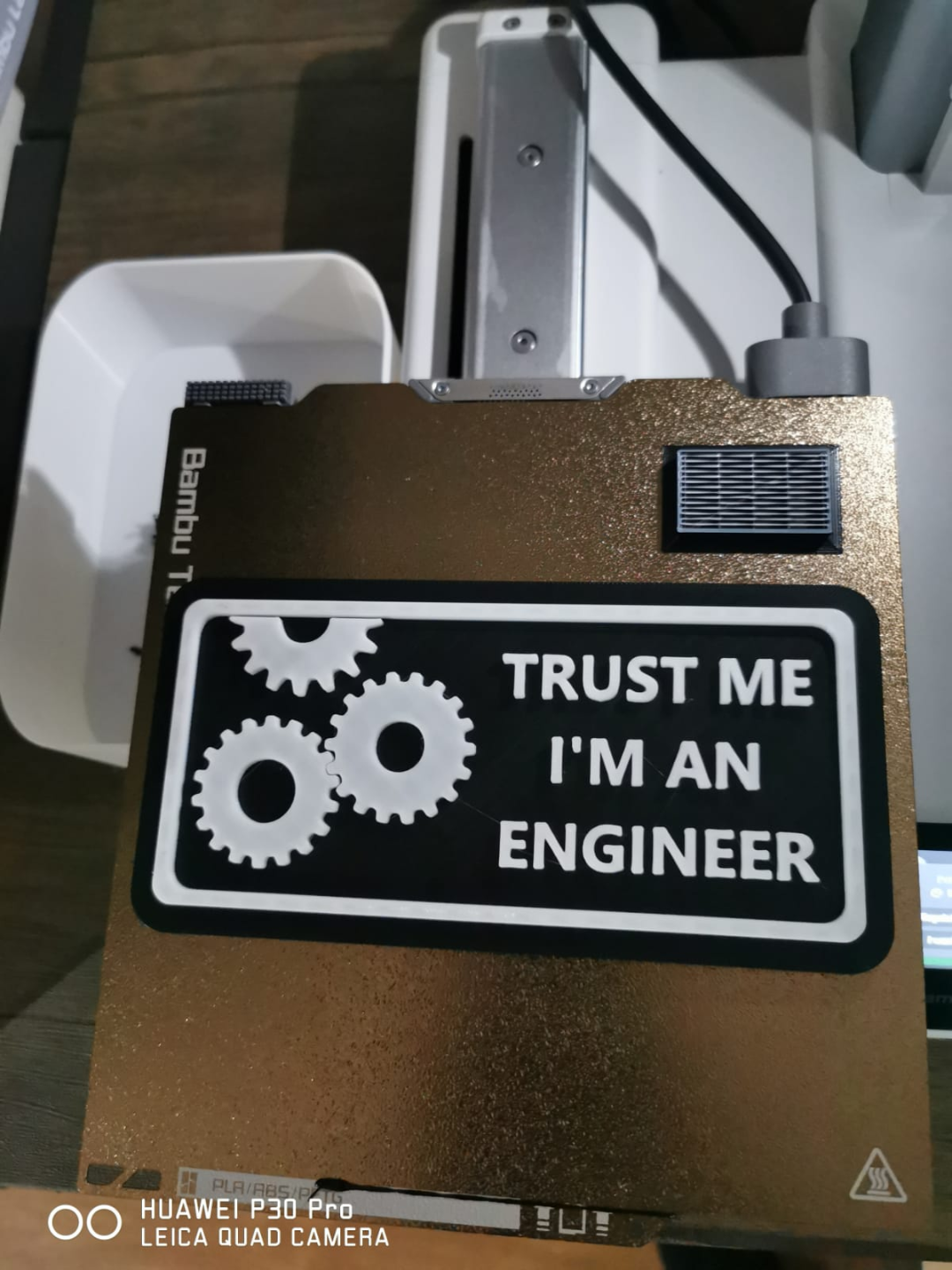 Trust me i'm an engineer Plate