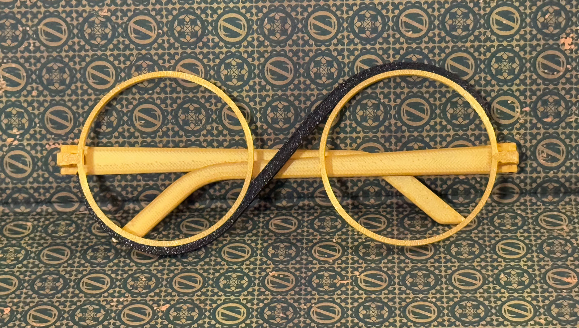 Wicked Elphaba Glasses Scalable for Adults & Kids
