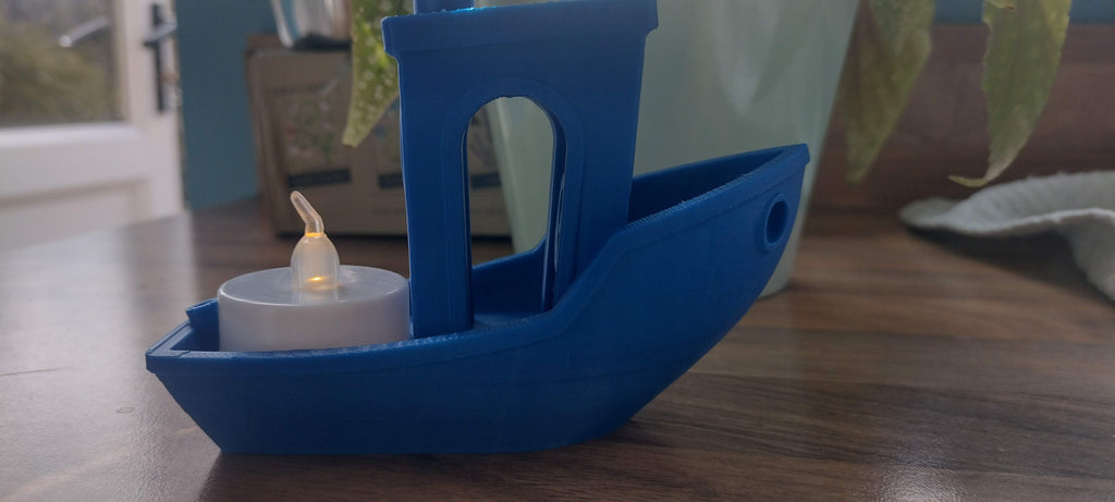 Tealight benchy