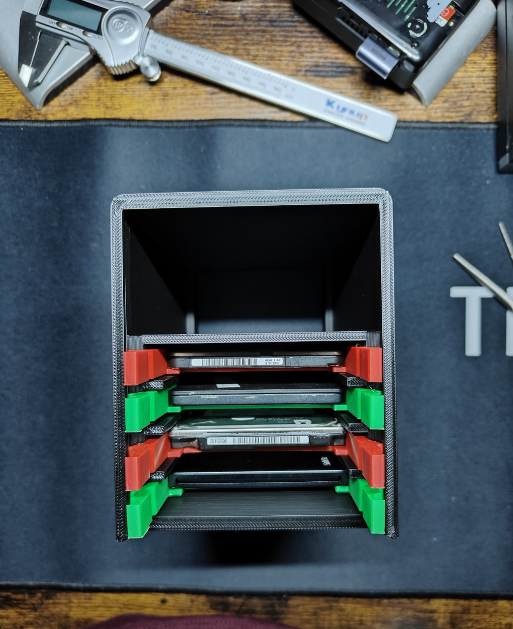 Raspberry PI NAS Enclosure For 2.5in 4xHDD/SSD