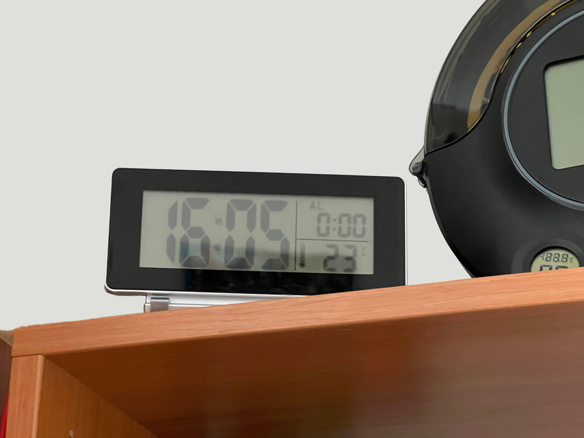 Ikea Filmis clock inverted stand