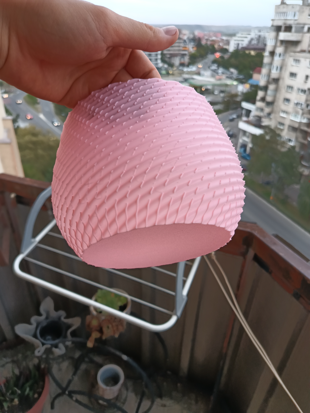 Wavy Bowl with Belly - Vasemode
