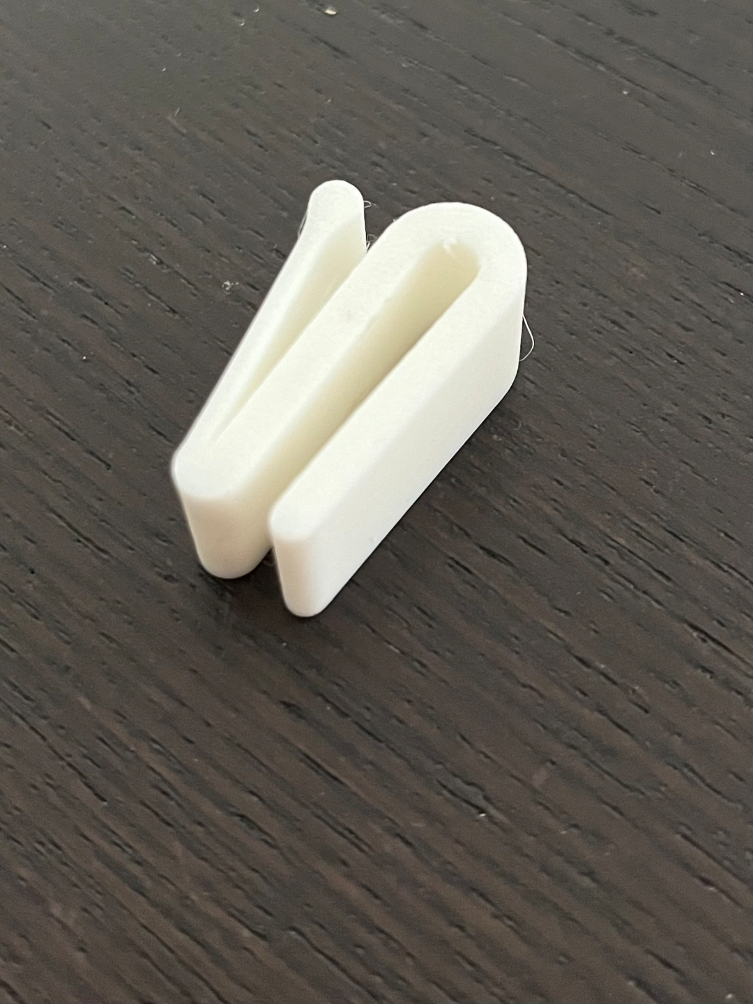 Filament clip. Fits almost all filaments.