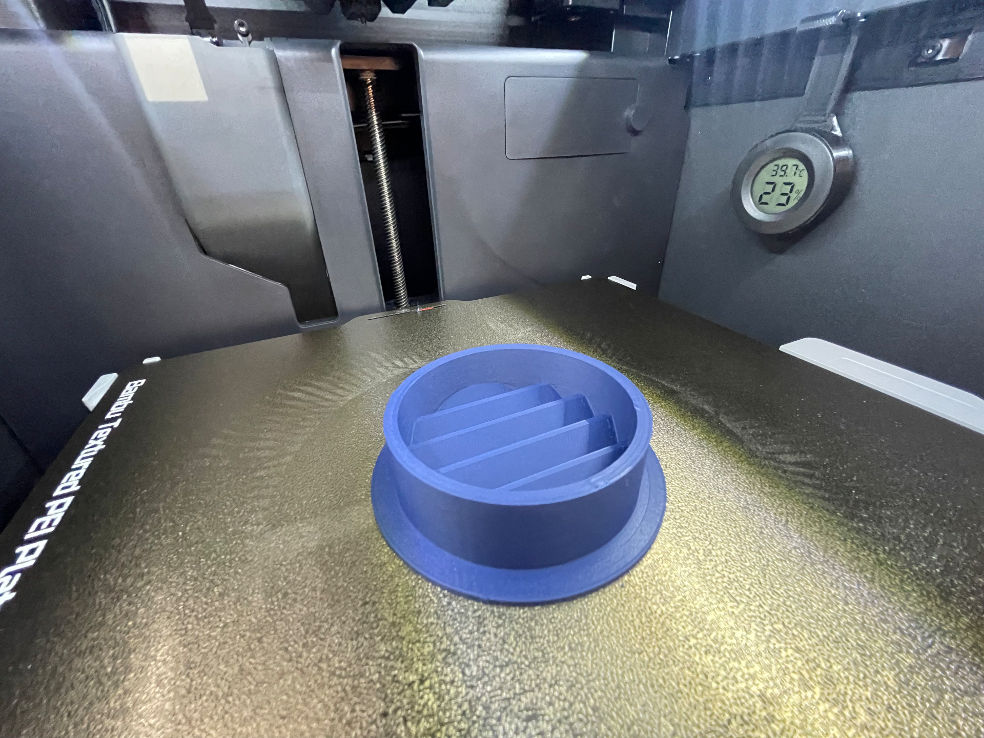 Vent cover round - all sizes with scaling table