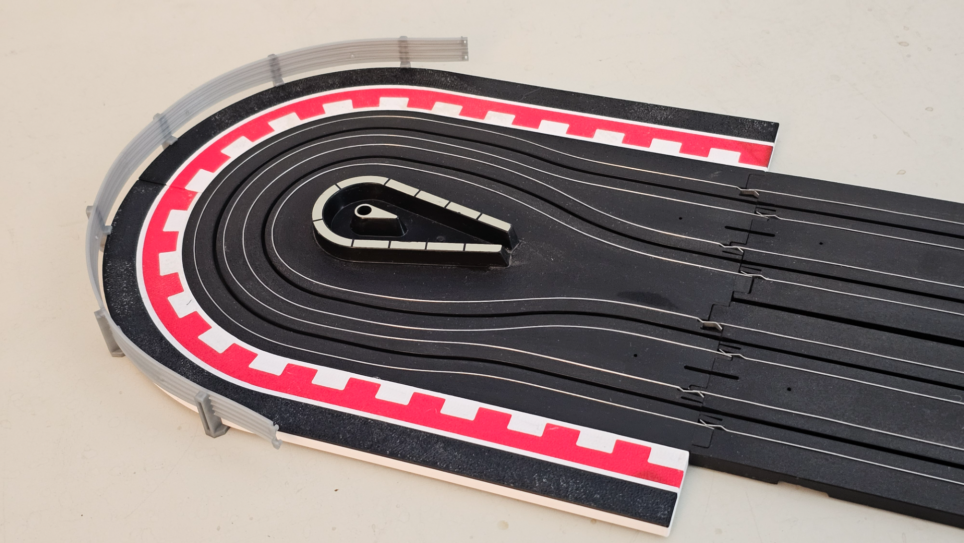 Slot Car Track Borders: AFX Haipin