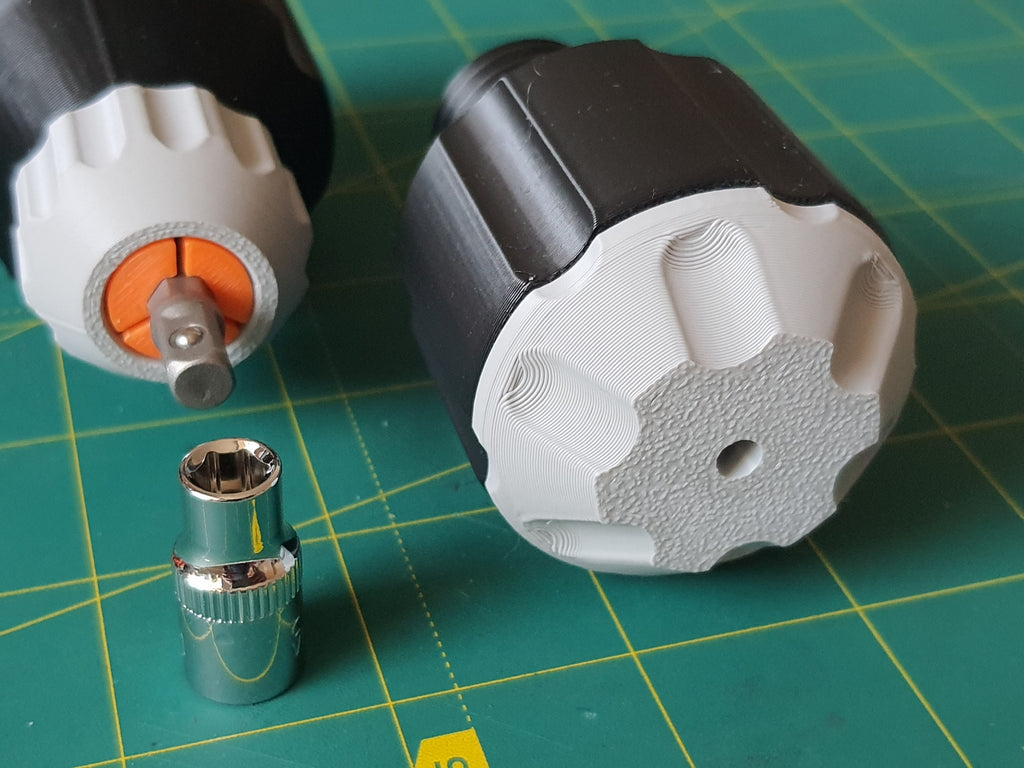 Short screwdriver