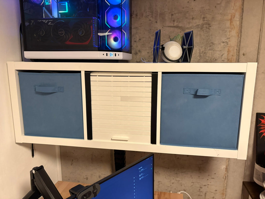 IKEA Kallax shelf / shutter