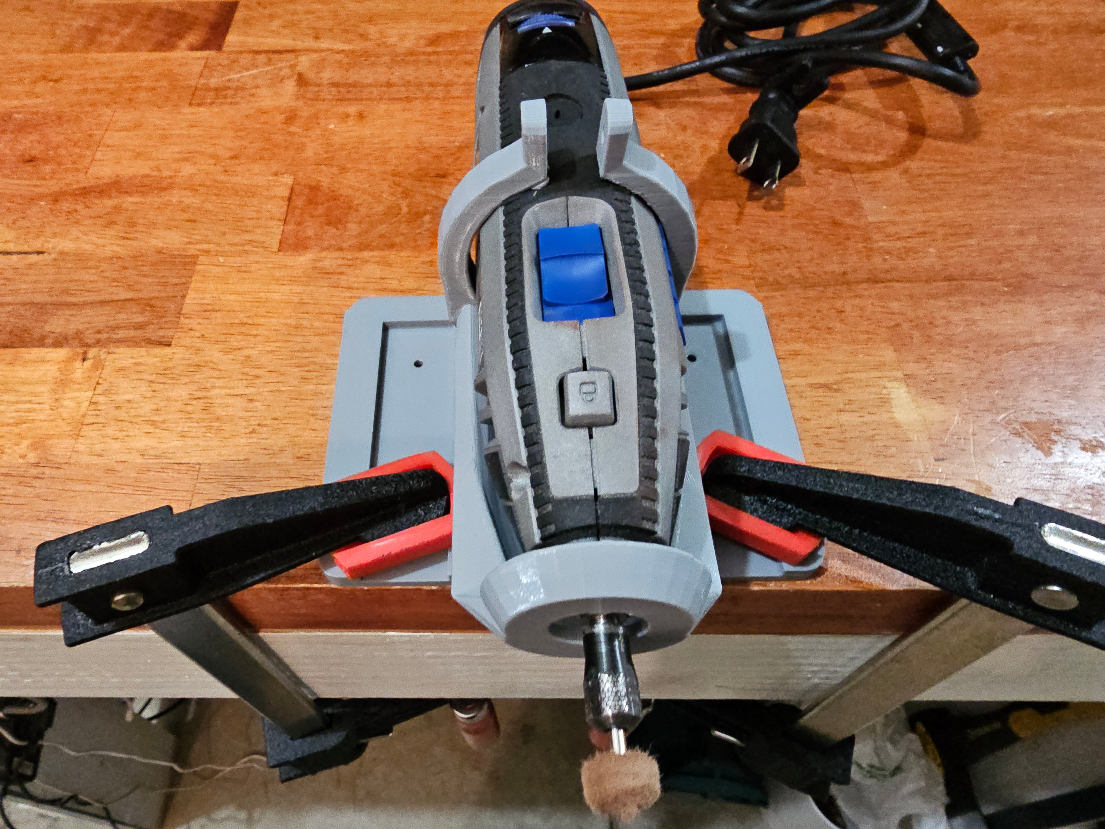 Dremel 4000 mount