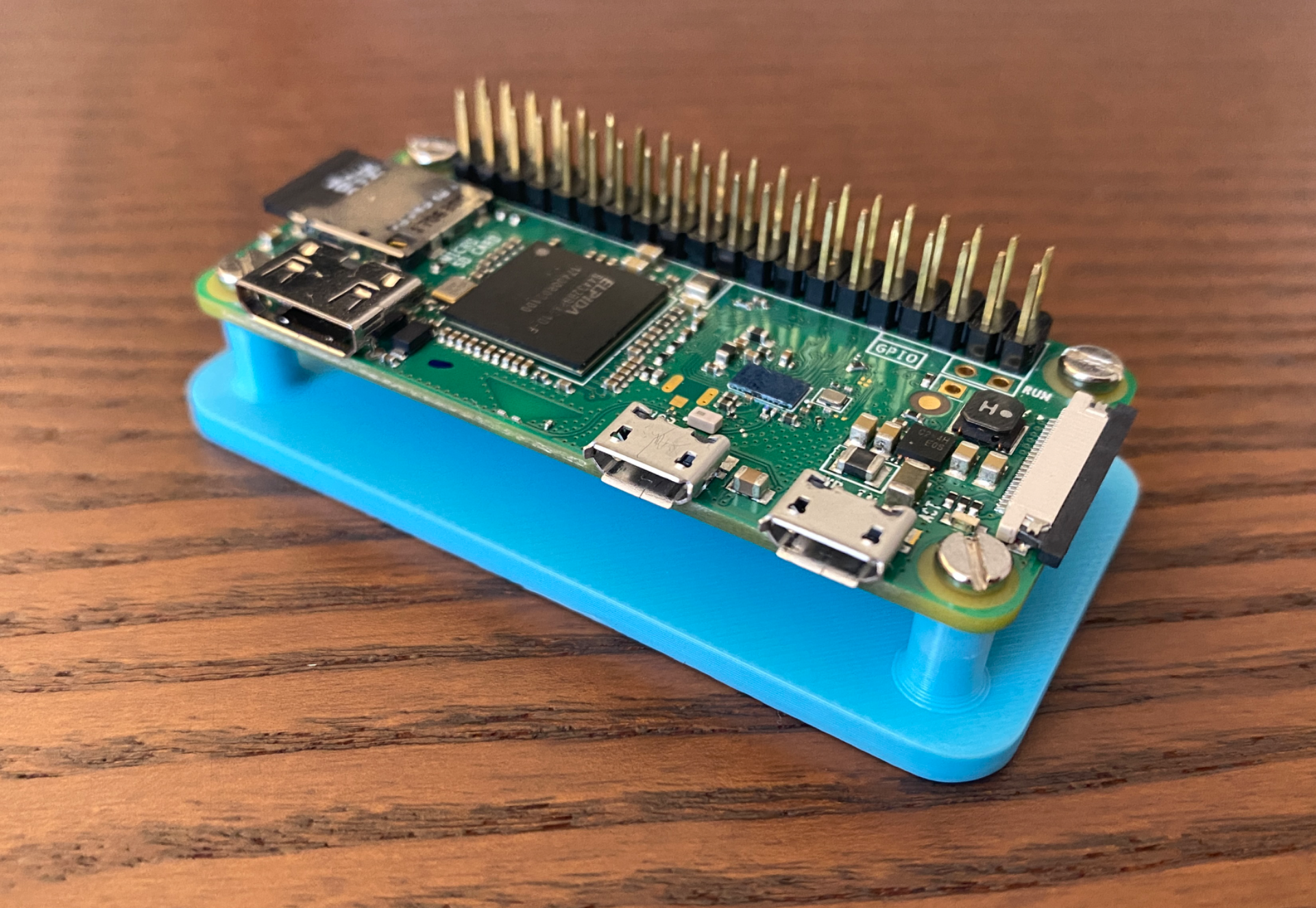 Simple Raspberry Pi Zero Base