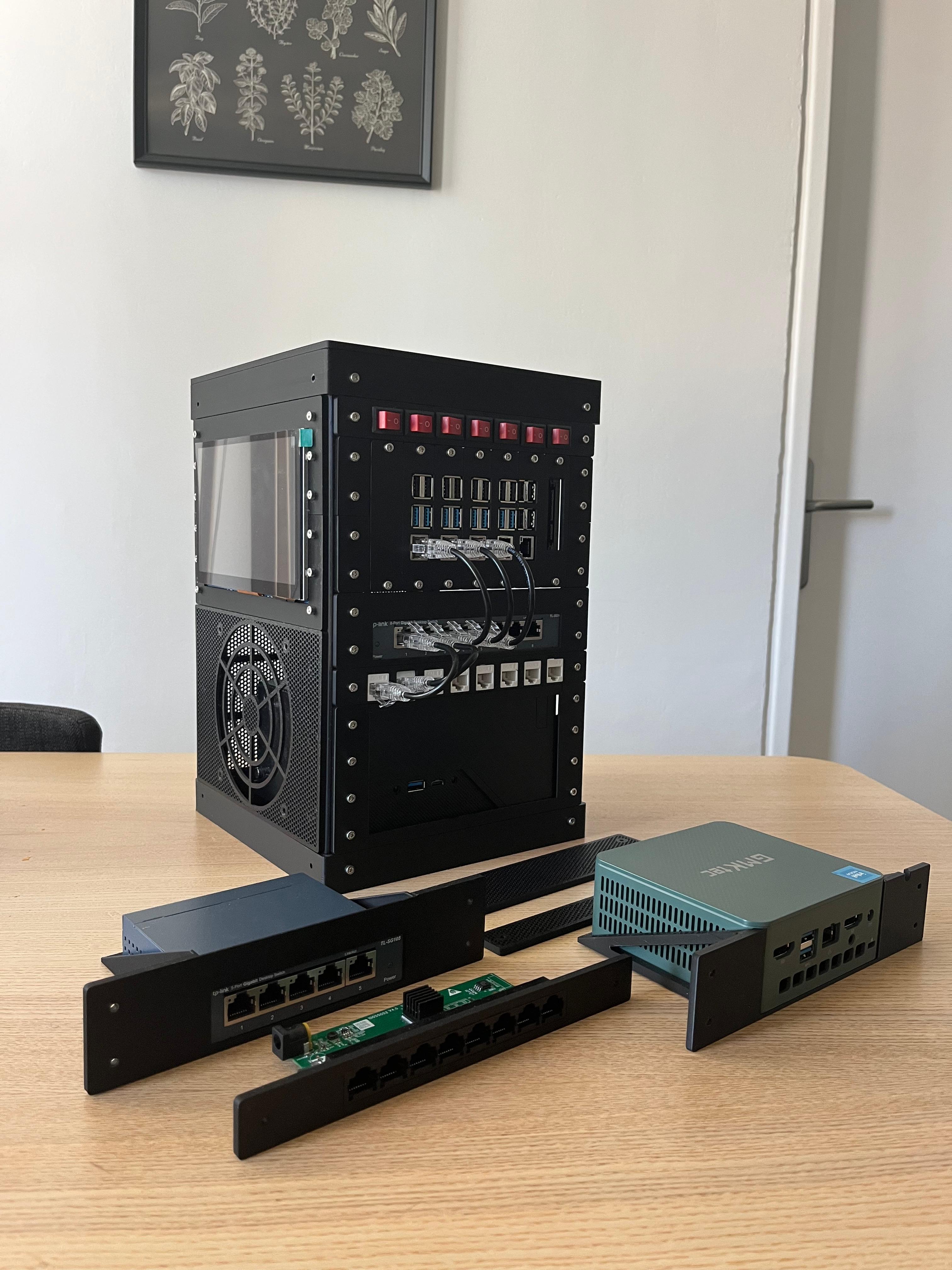Microlab 2 - Mini Modular Home Server Rack