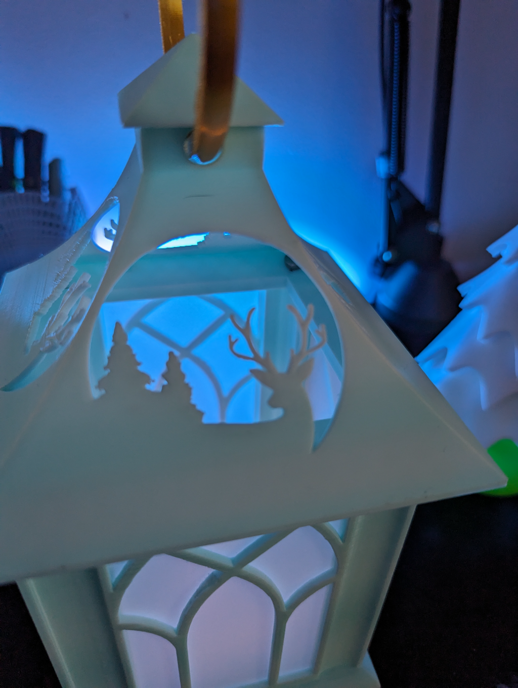 Tea light powered Christmas Lantern