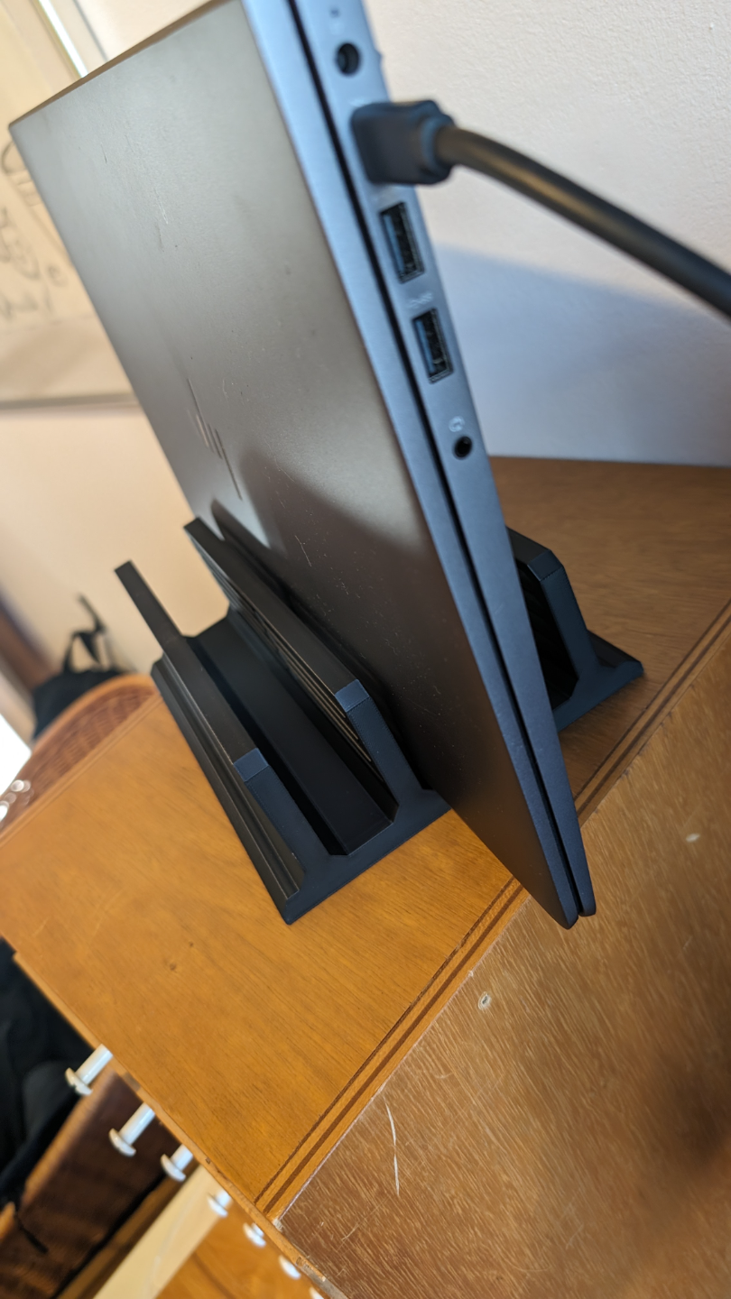 Simple Laptop Holder
